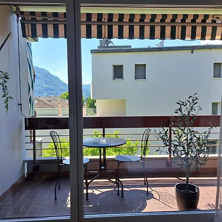 Vinorum By Quokka 360 - Cozy And Sunny With Balcony Massagno